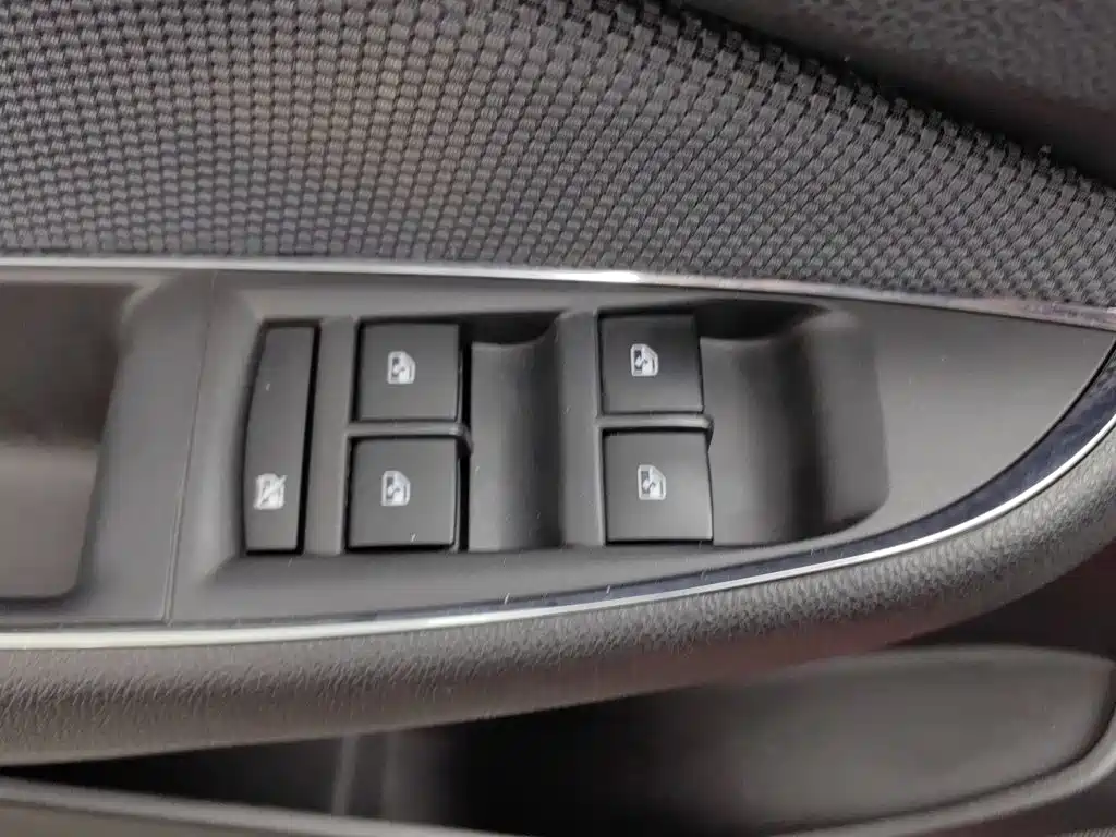 Chevrolet Cruze — миниатюра 9