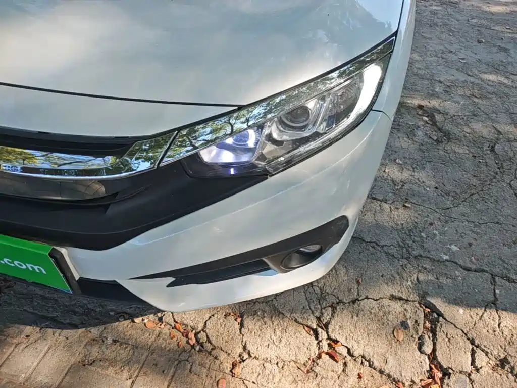 Honda Civic — миниатюра 24