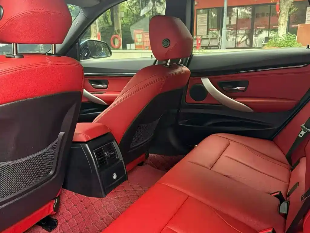 BMW 3 Series GT — миниатюра 10