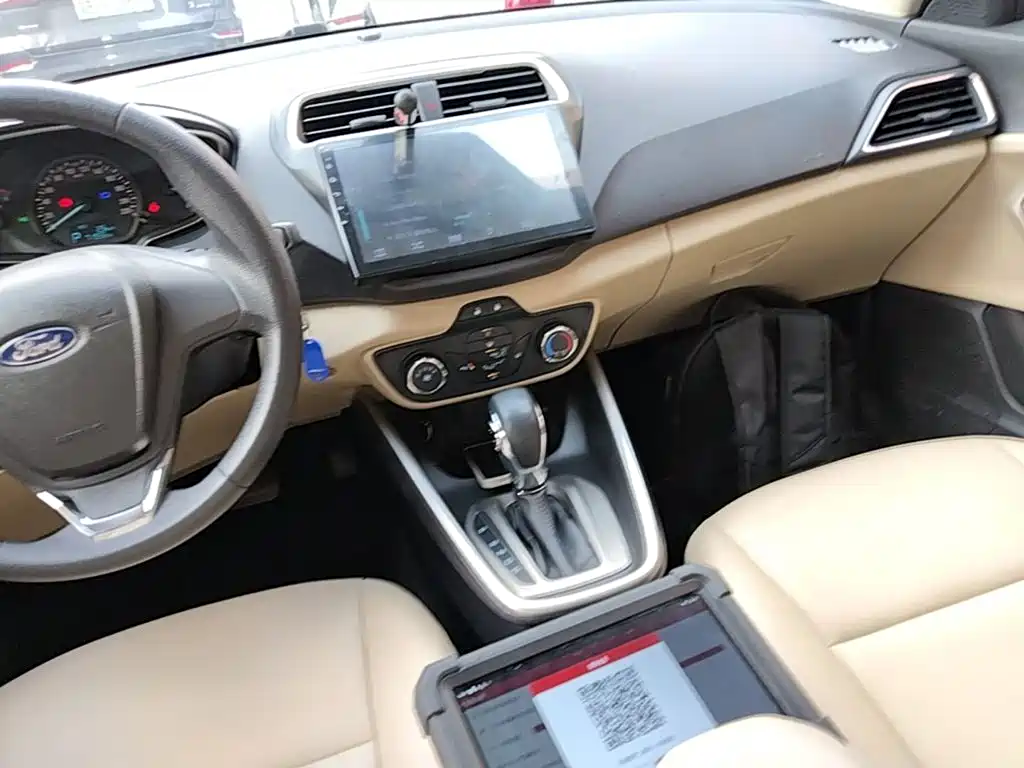 Ford Escort — миниатюра 13