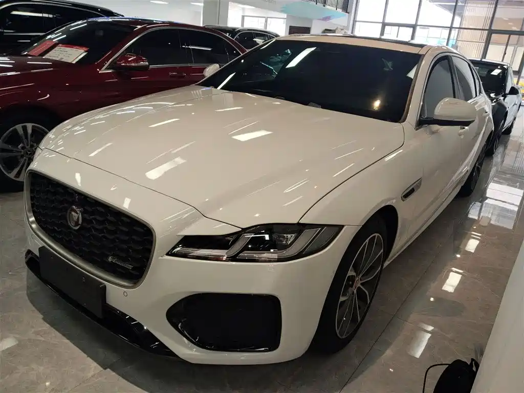 Jaguar XFL 2022