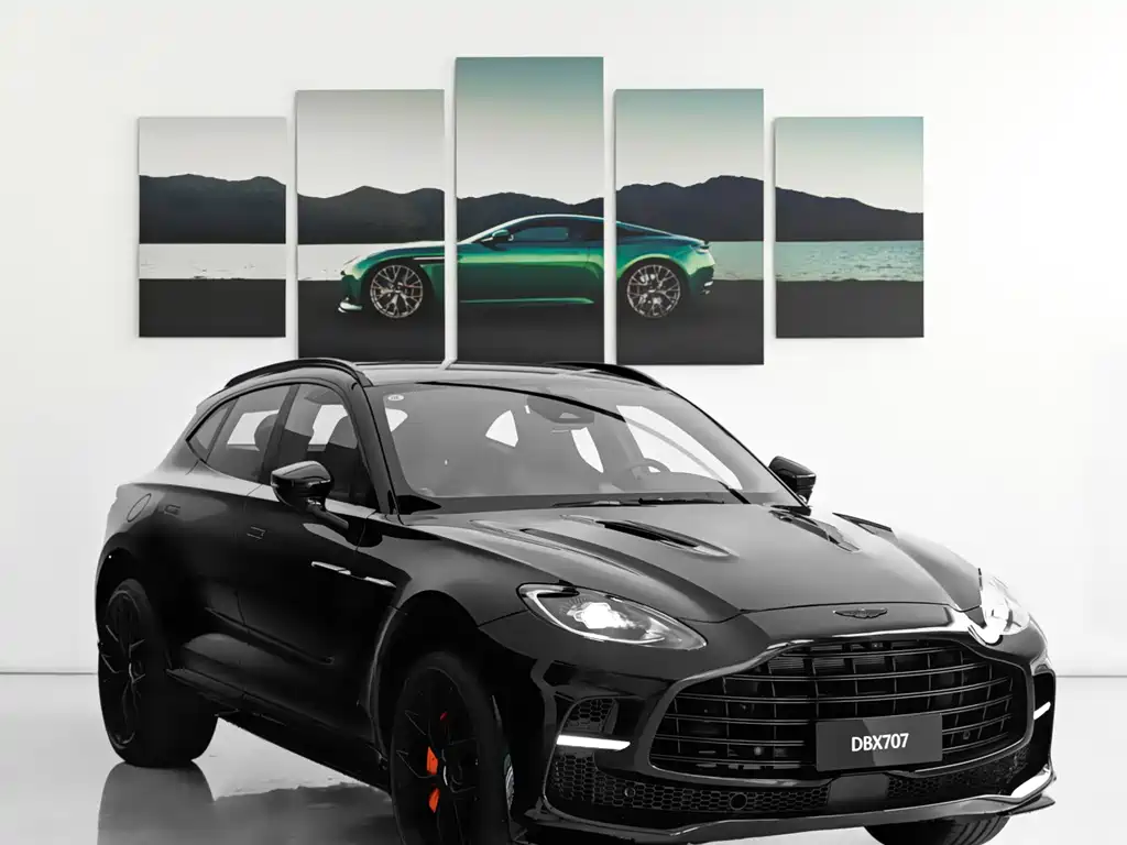 Aston Martin DBX 2025 4.0T V8 707