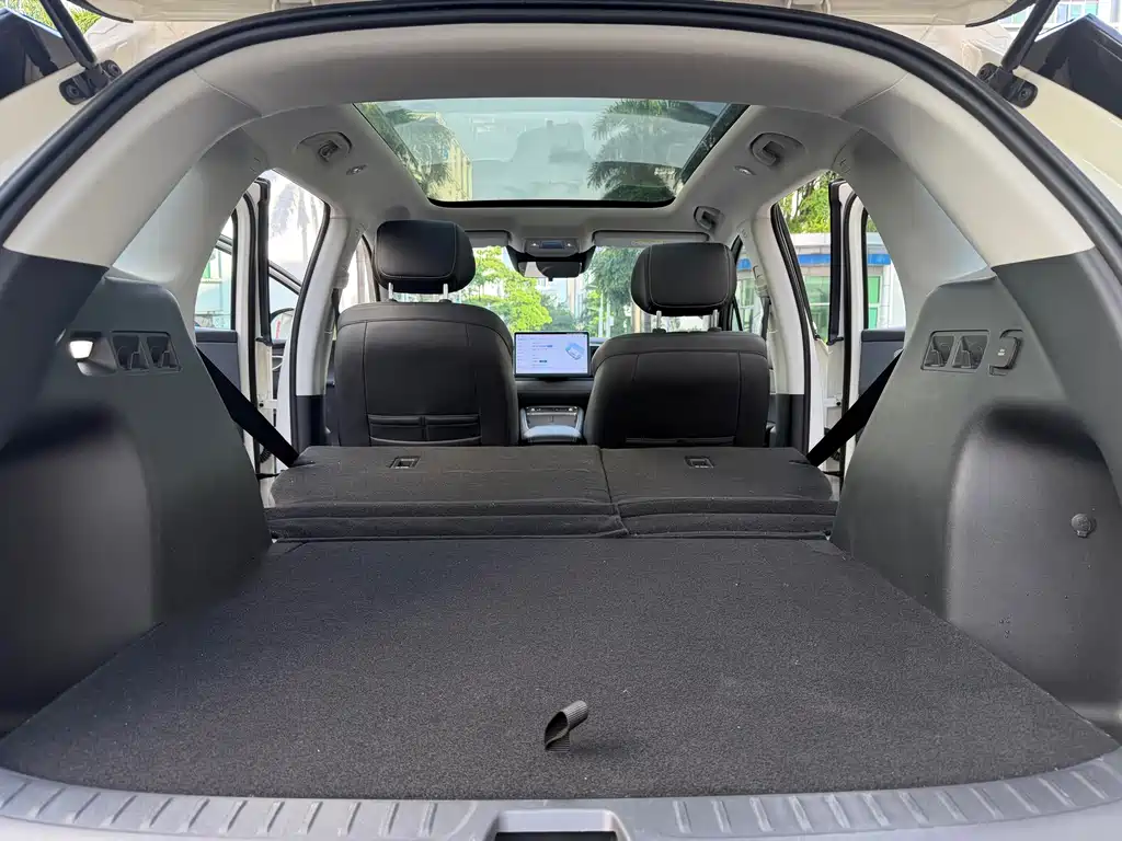 BYD Морской лев 05 EV — миниатюра 18