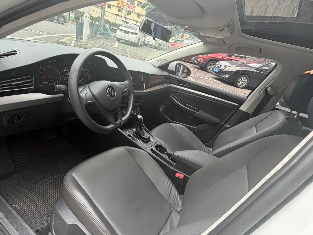 Volkswagen Bora — миниатюра 7