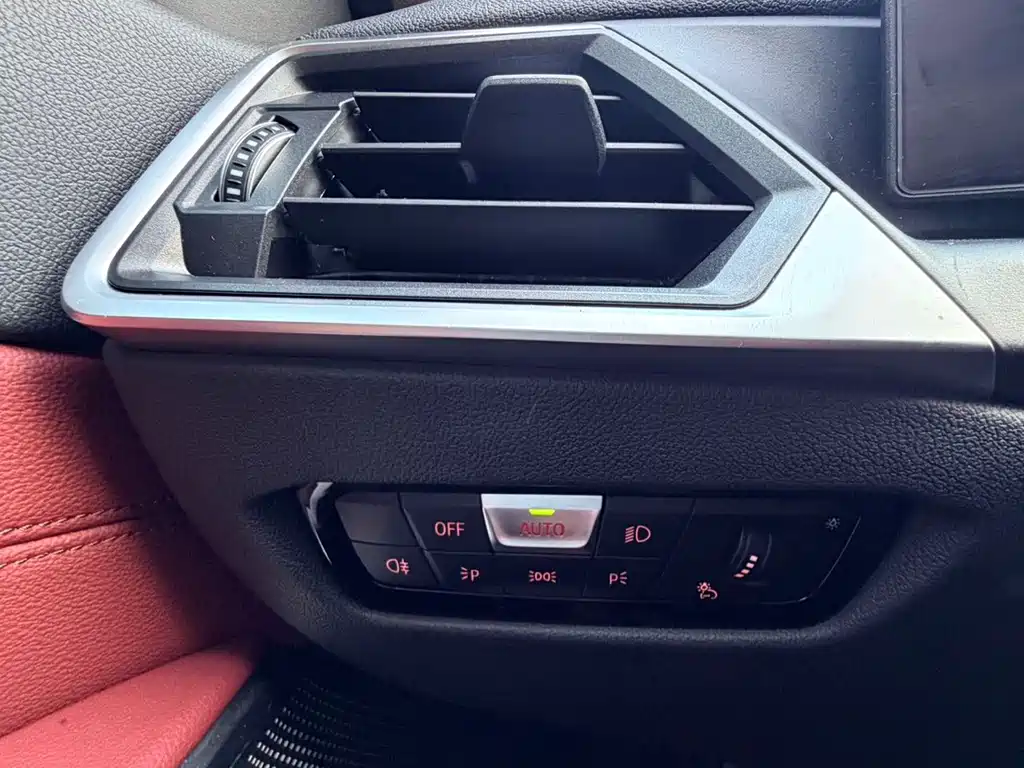 BMW 3 Series — миниатюра 20
