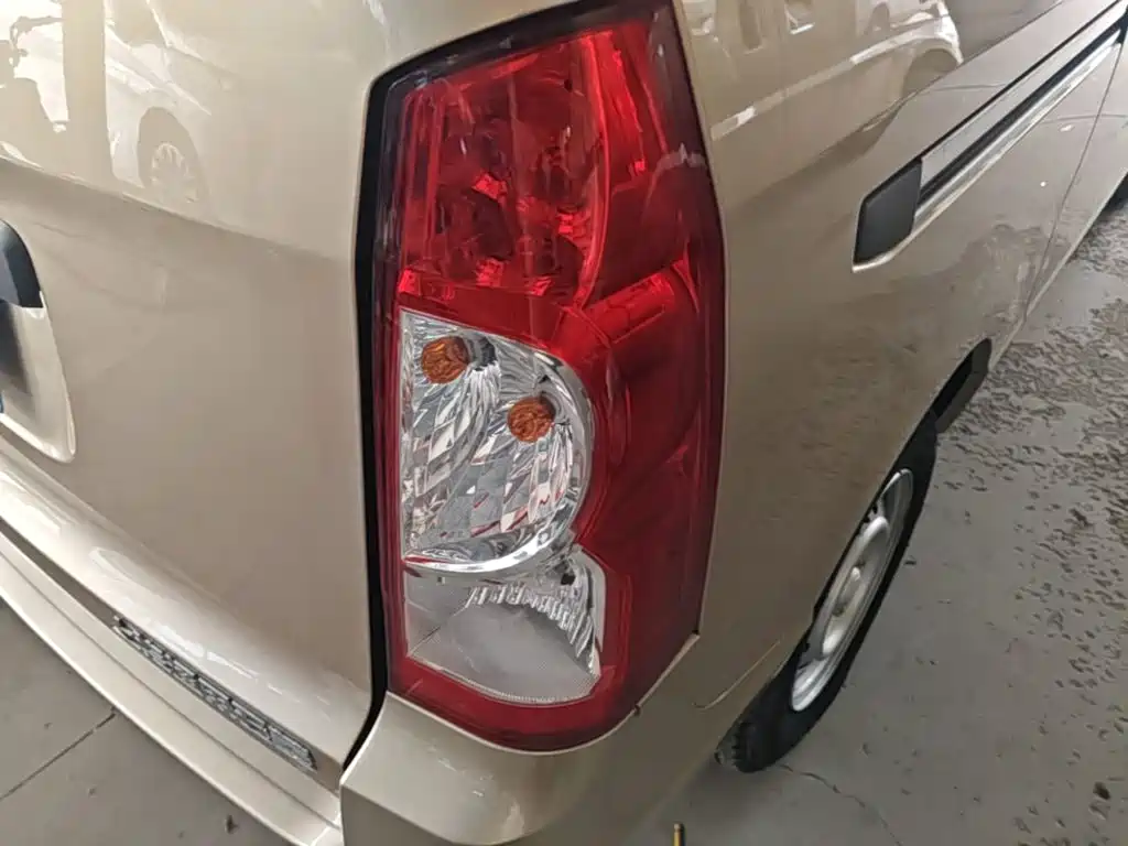 Wuling Rongguang S — миниатюра 8