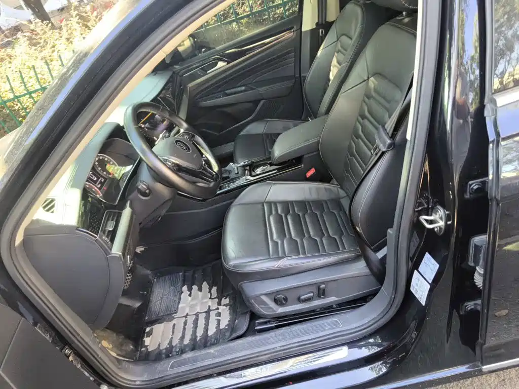 Volkswagen Passat — миниатюра 11