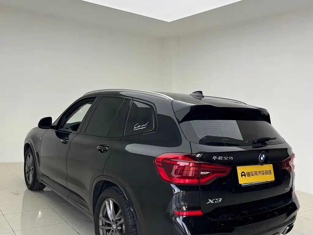 BMW X3 — миниатюра 8