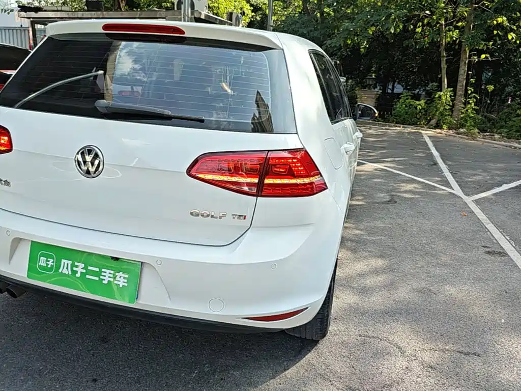 Volkswagen Golf — миниатюра 8