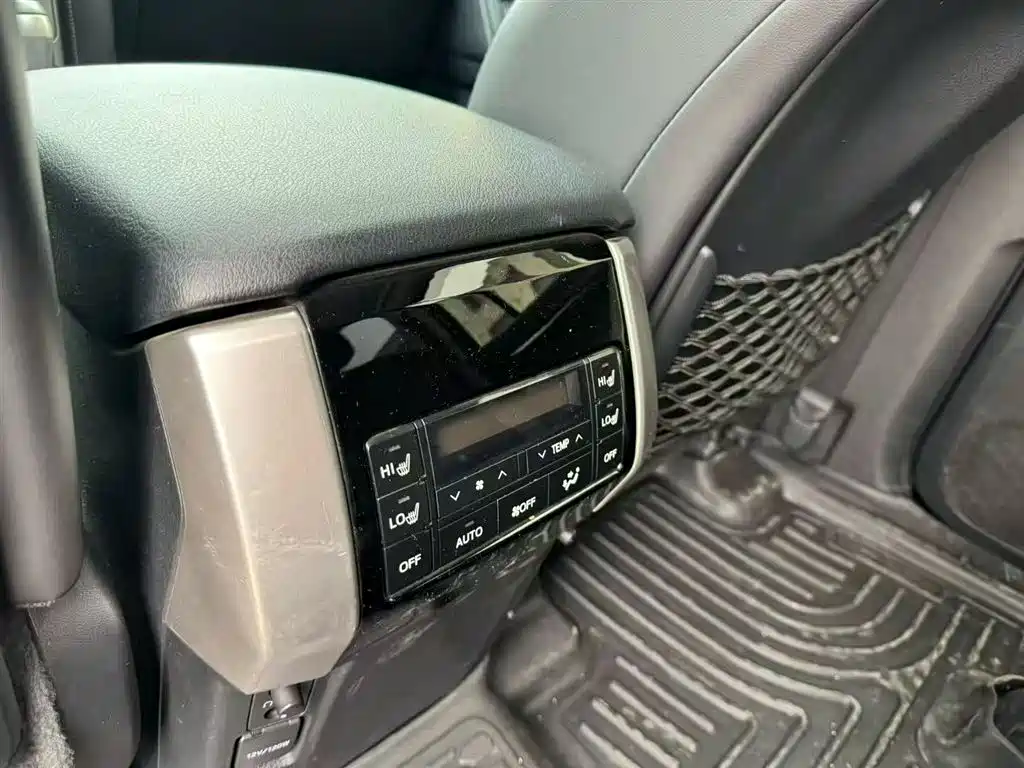 Toyota Land Cruiser Prado 2019 4.0L AT