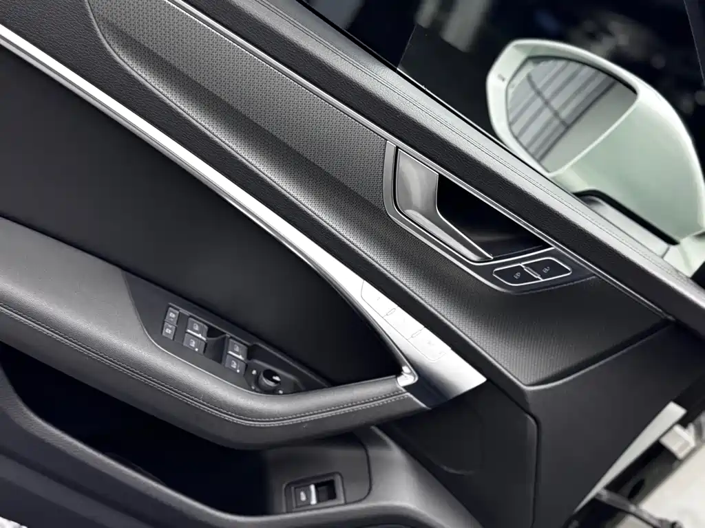 Audi A6 (Import) — миниатюра 9