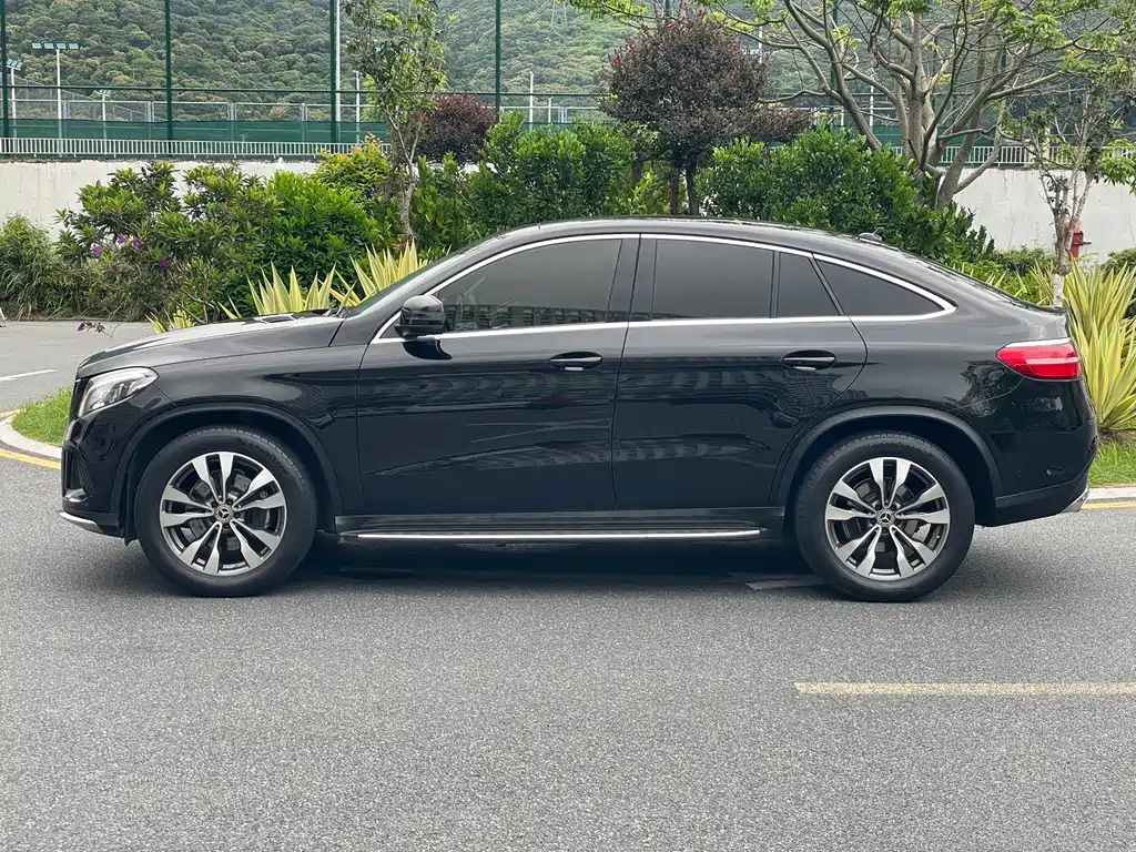 Mercedes-Benz GLE 2017 GLE 400 4MATIC SUV