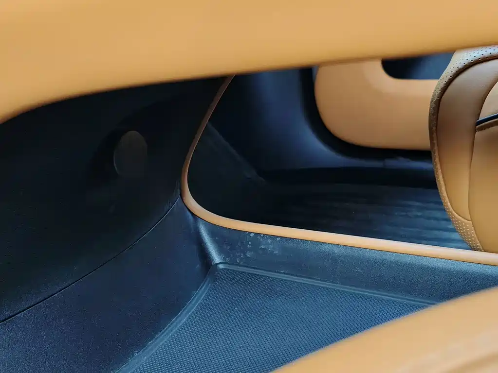 Li Auto Li i6 — миниатюра 29