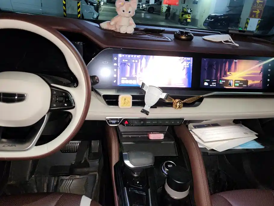 Geely Xingyue L — миниатюра 13