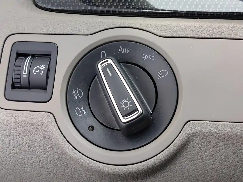 Volkswagen Magotan — миниатюра 21
