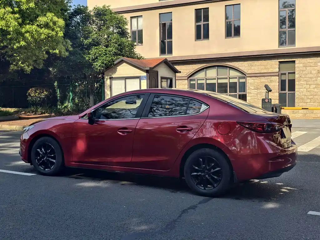 Mazda 3 Axela — миниатюра 9