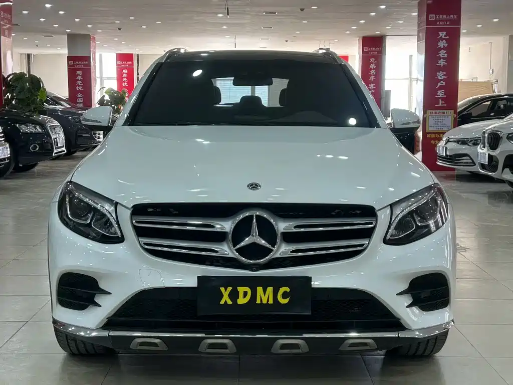 Mercedes-Benz GLC 2017 GLC 260 4MATIC Luxury
