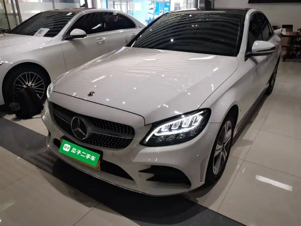 Mercedes-Benz C-Class 2021