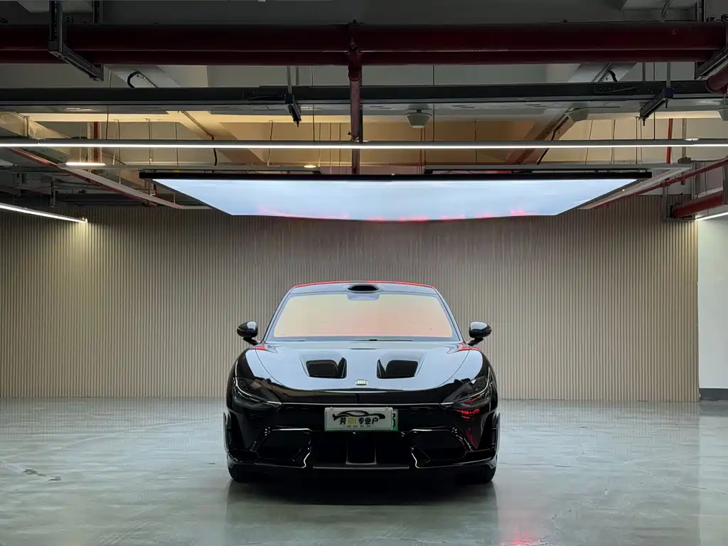 XIAOMI CAR XIAOMI SU7 ULTRA