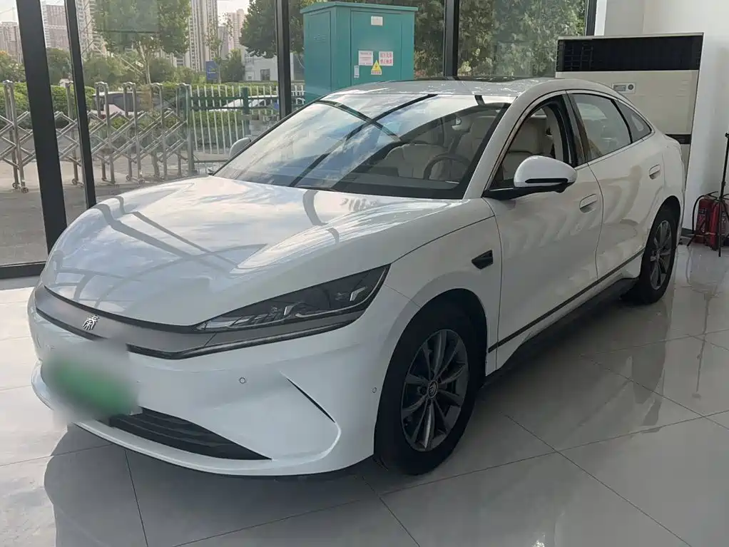 BYD Qin L — миниатюра 2