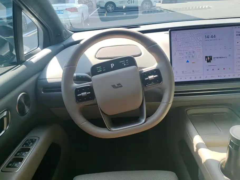 Li Auto Li i6 — миниатюра 15