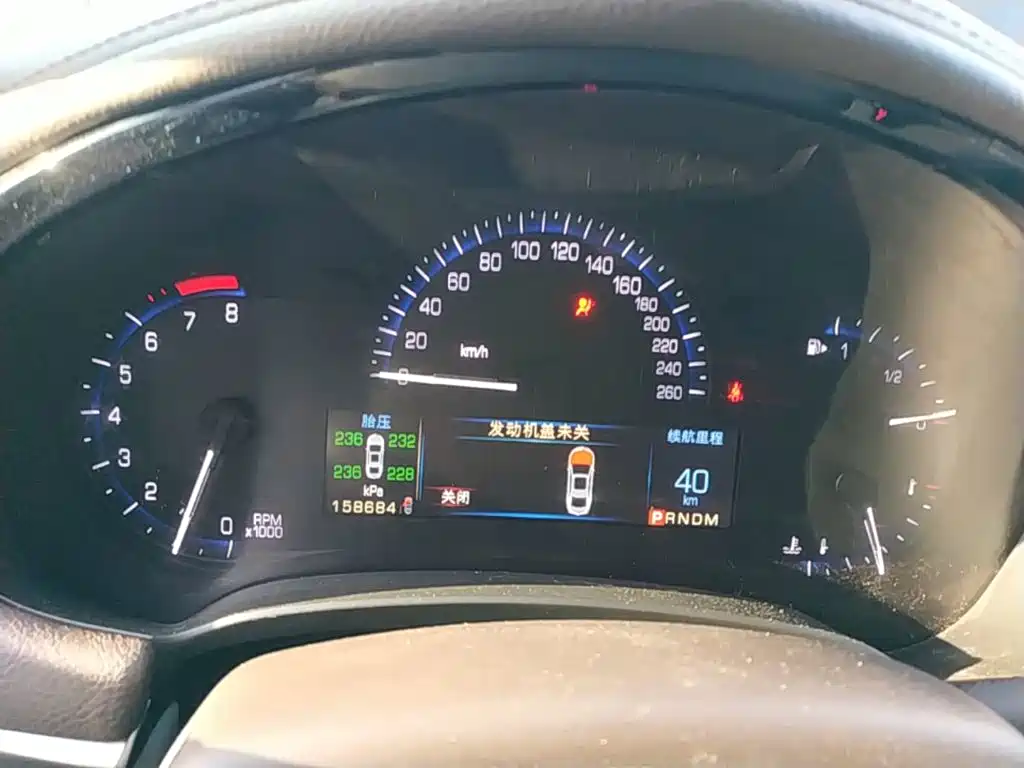 Cadillac XTS — миниатюра 12