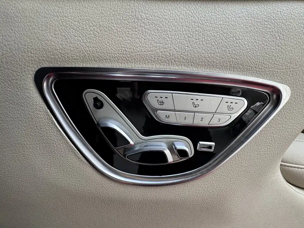 Mercedes-Benz Vito — миниатюра 12