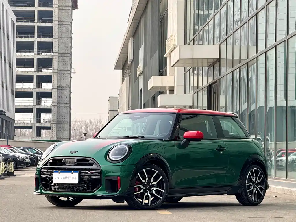 MINI JCW
