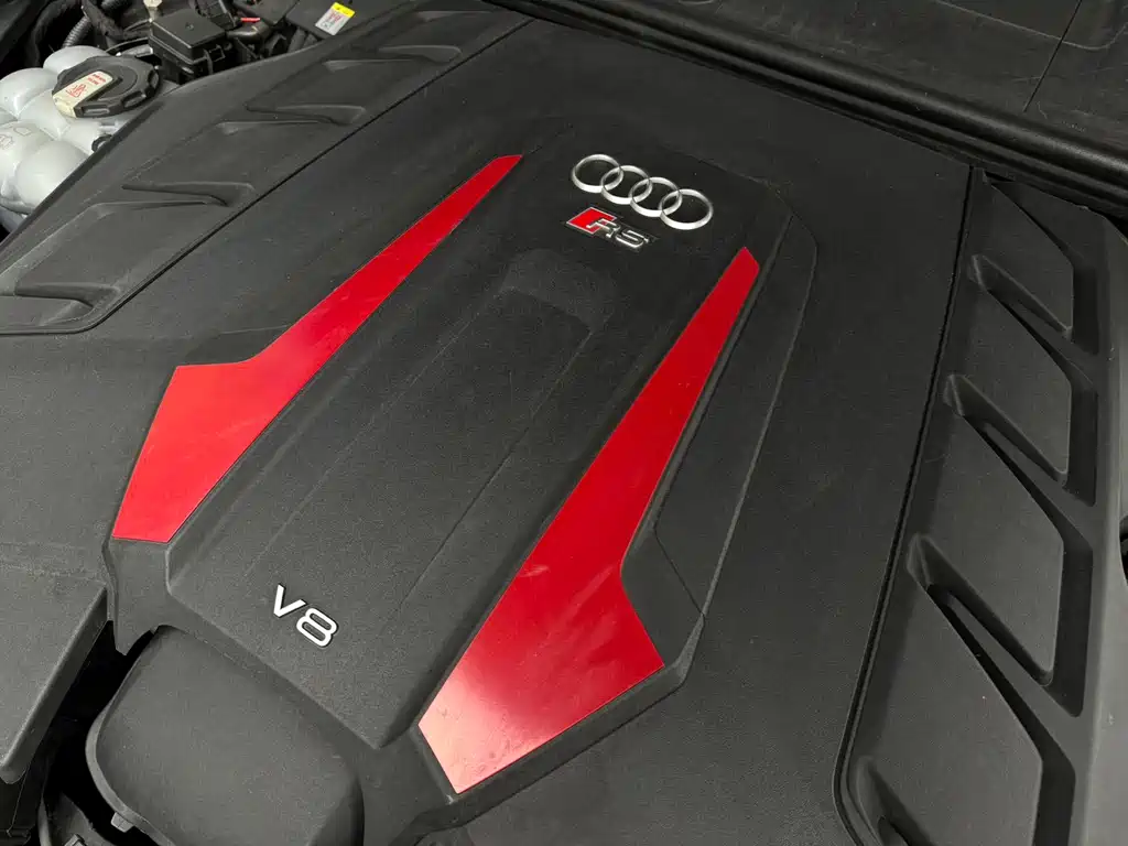 Audi RS Q8 — миниатюра 6
