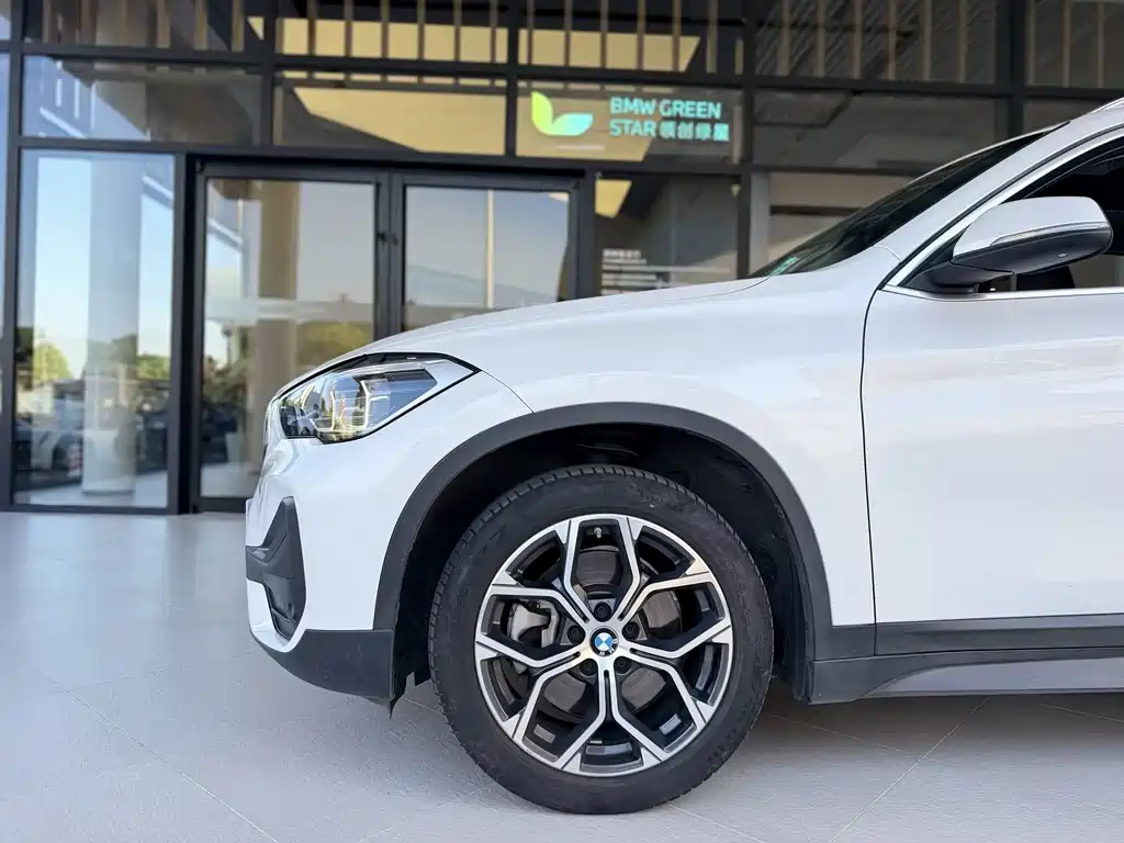 BMW X1 — миниатюра 4
