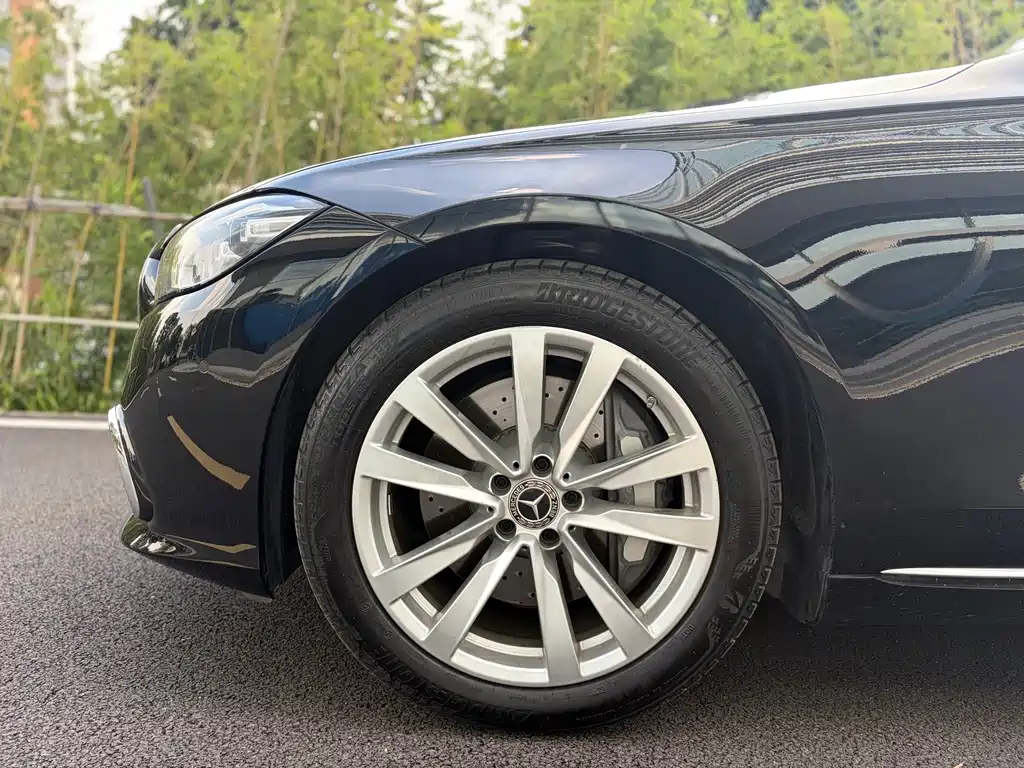 Mercedes-Benz S-Class — миниатюра 3