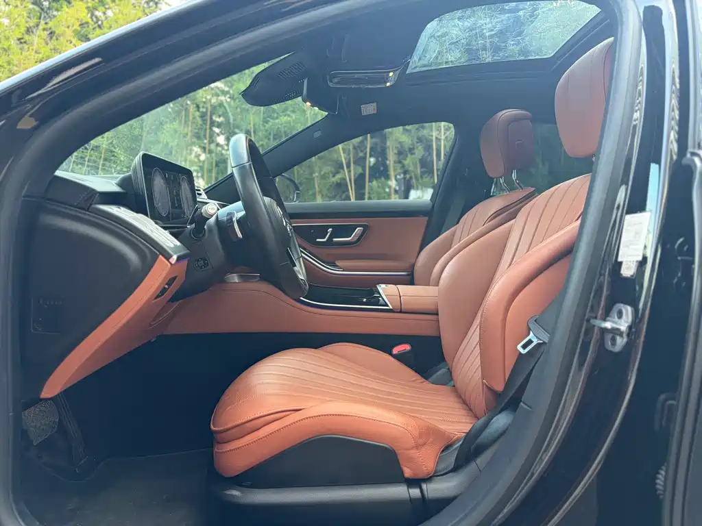 Mercedes-Benz S-Class — миниатюра 6