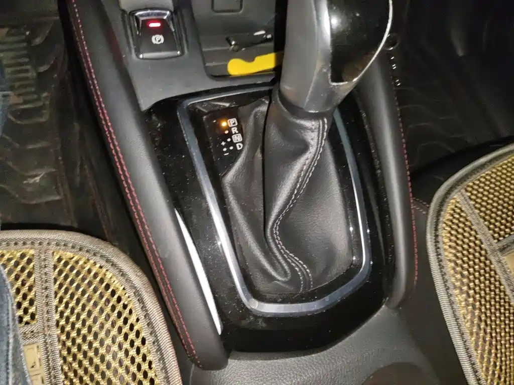 Nissan Qashqai — миниатюра 15