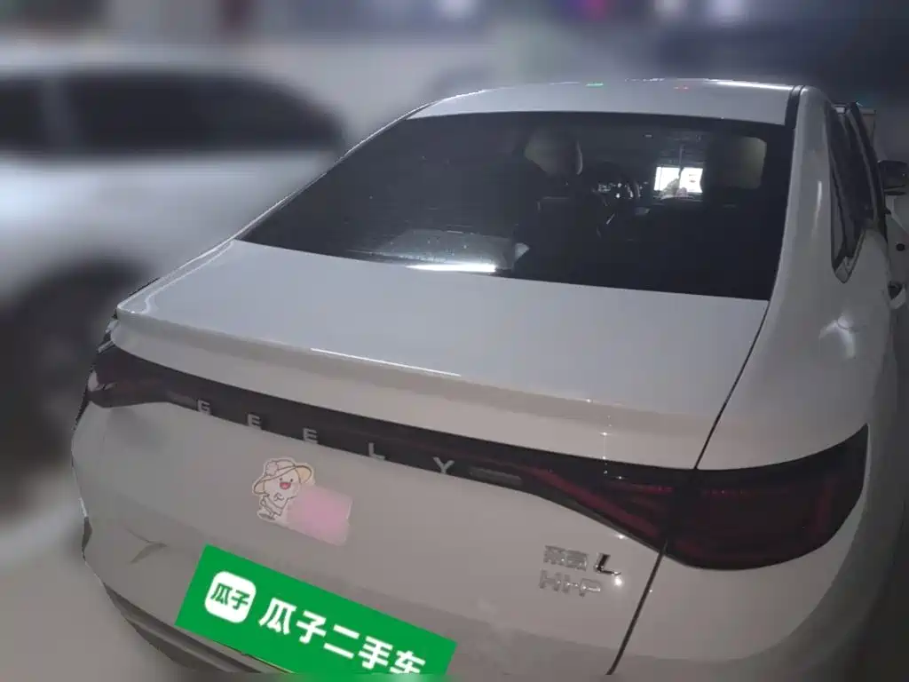 Geely L HiP — миниатюра 5