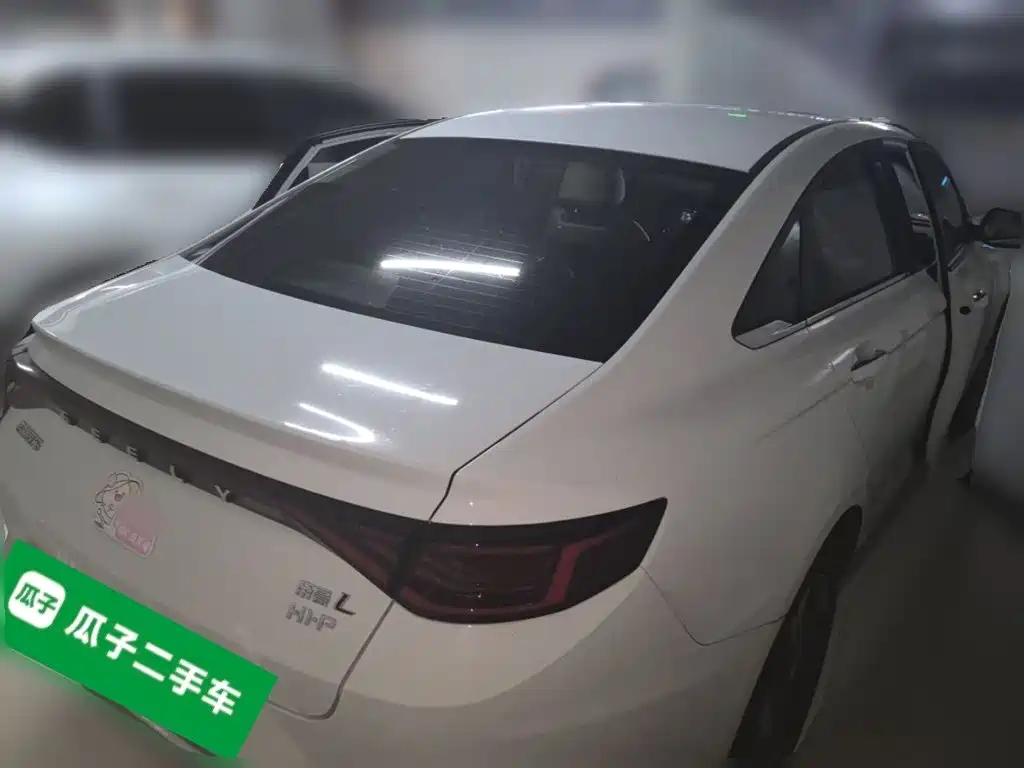 Geely L HiP — миниатюра 6