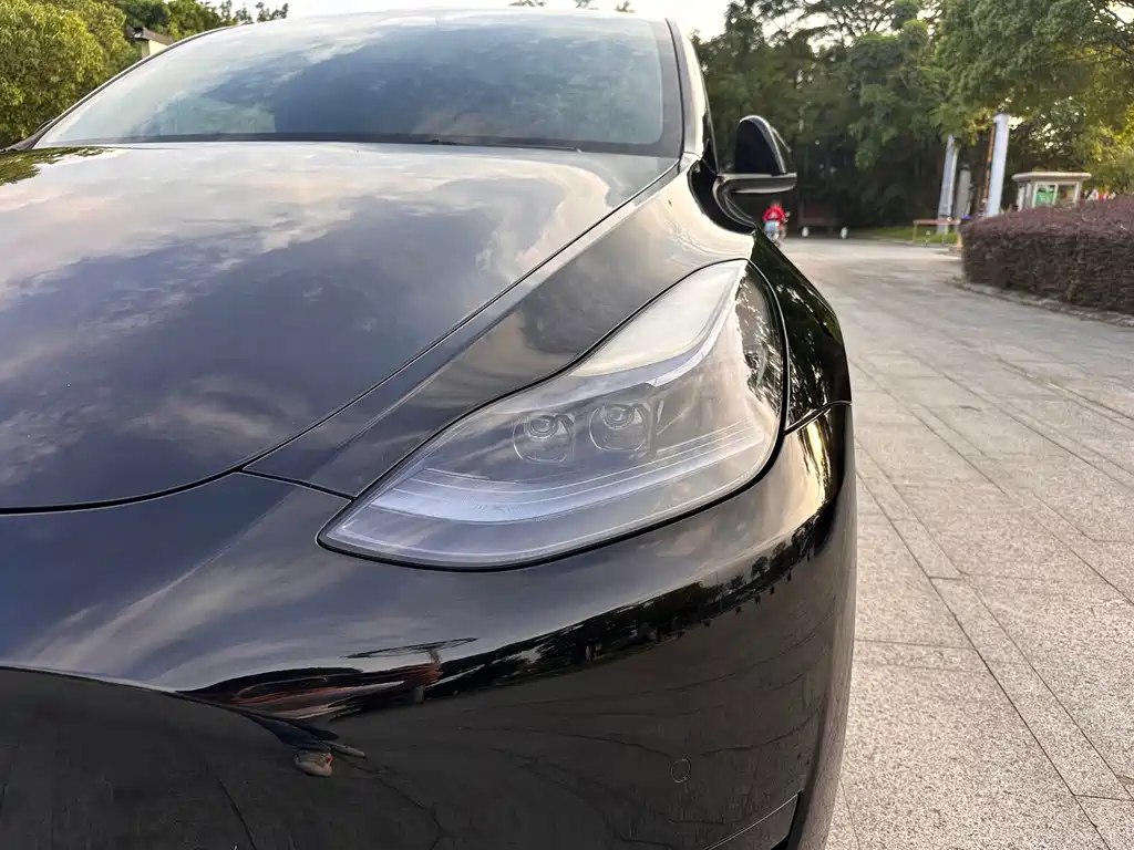 Tesla Model Y — фотографии объявления, Фото 9