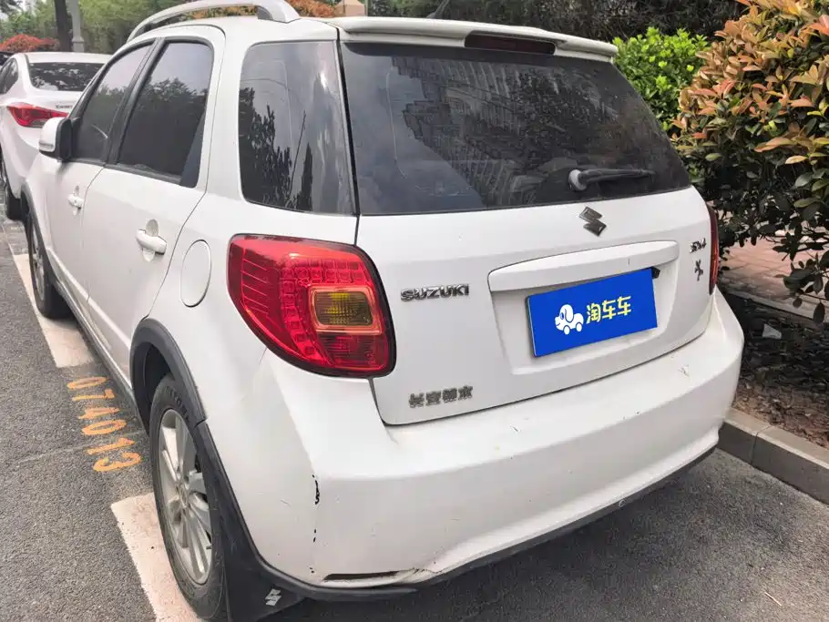 Suzuki SX4 — миниатюра 3