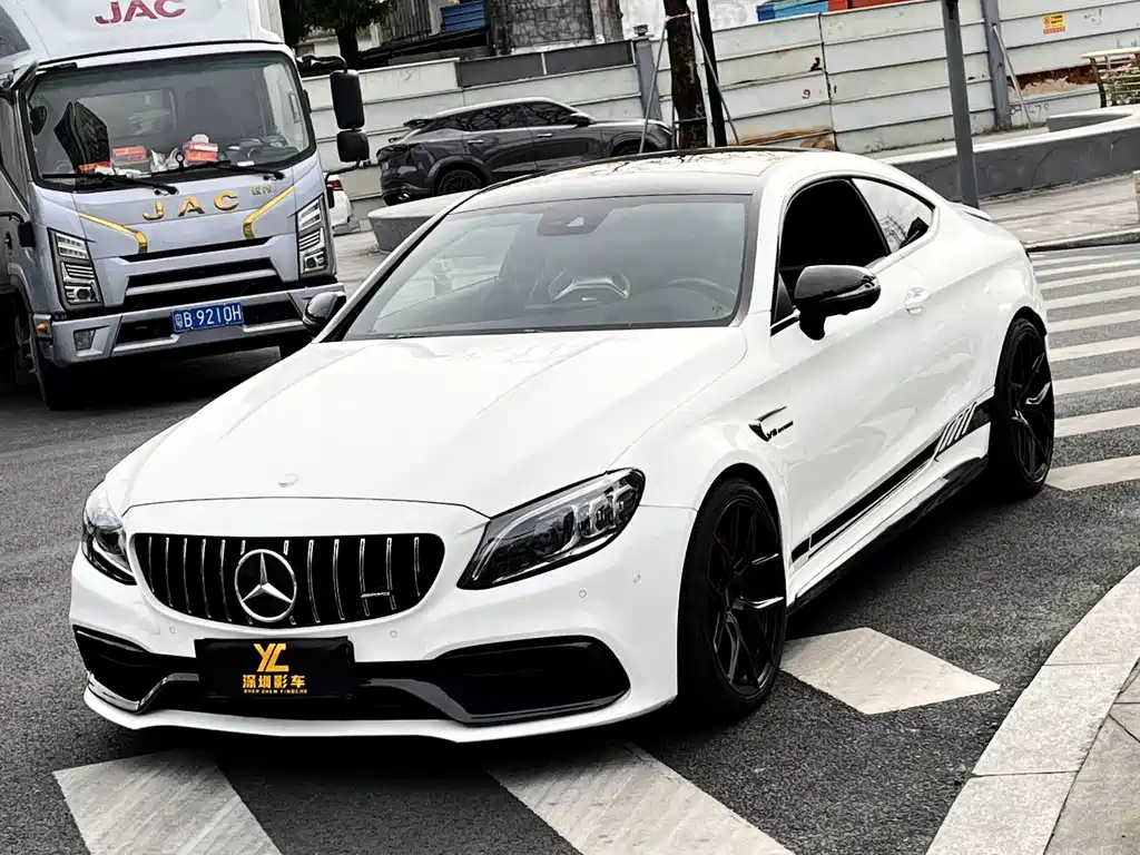 MERCEDES-BENZ C CLASS AMG