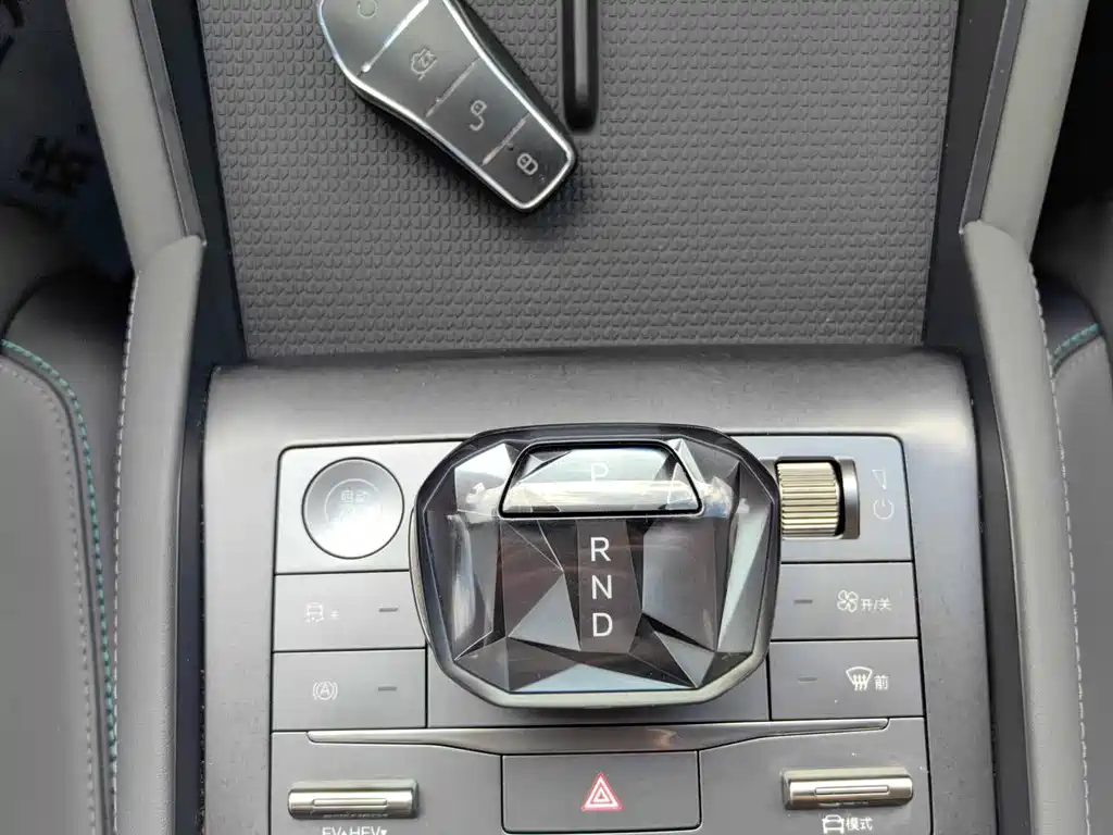 BYD Qin L L 2024 DM-i 120KM Lead