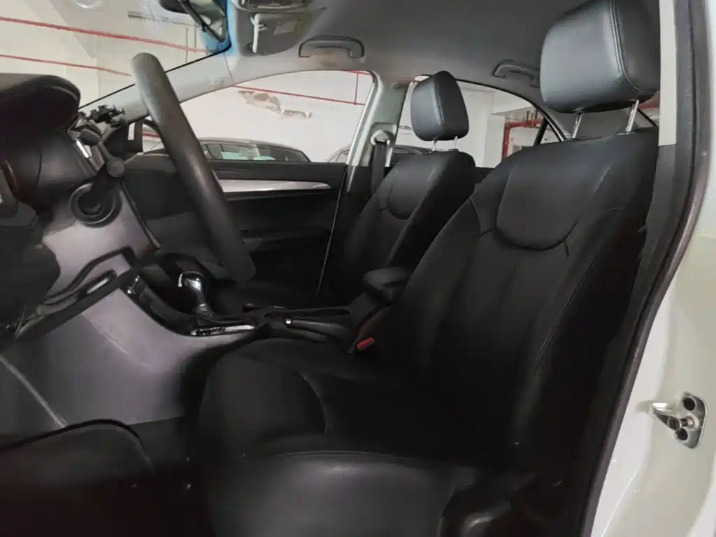 Roewe 360 — миниатюра 15