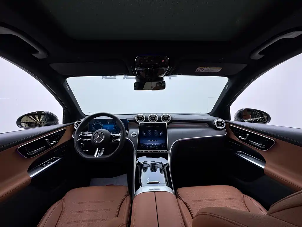 Mercedes-Benz GLC — миниатюра 15
