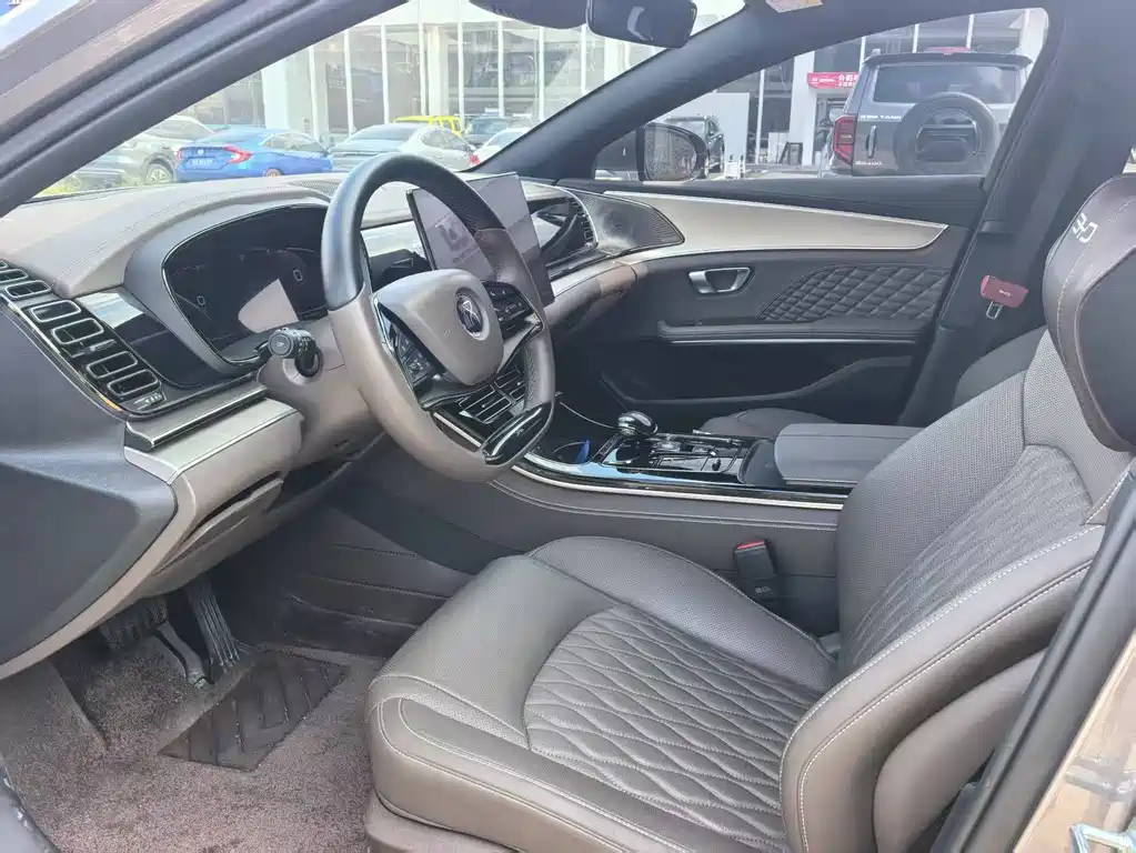 BYD Han — миниатюра 5