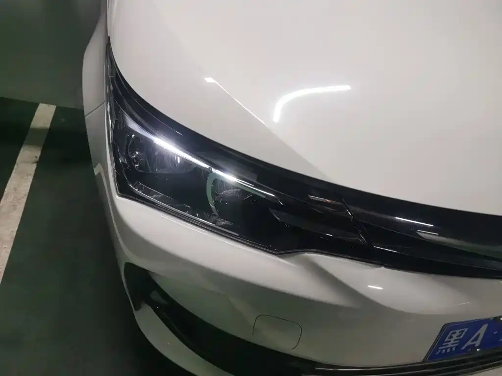 Toyota Corolla — миниатюра 5