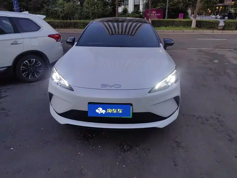 BYD Seal 05 DM-i — миниатюра 2