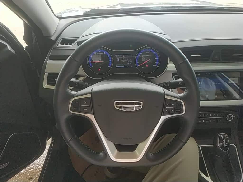 Geely Vision 1.5 л 2021 г. Серебристо-серый, пробег 1400 км