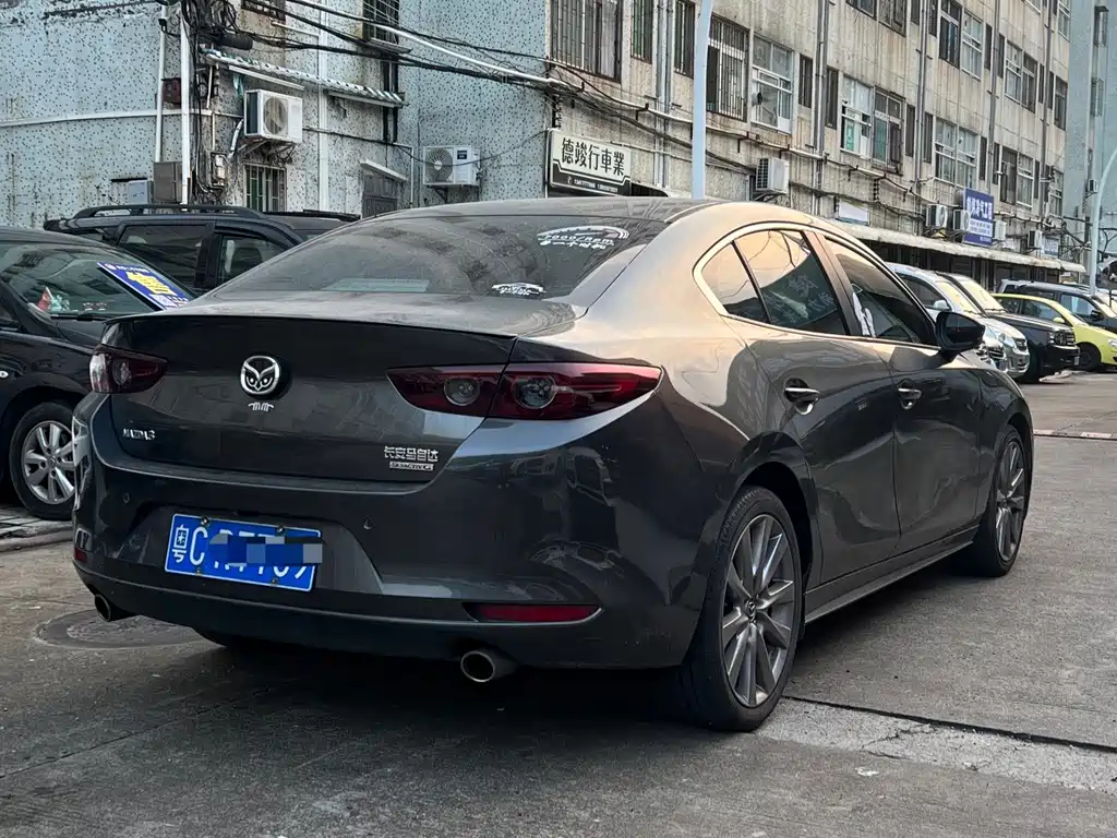 Mazda 3 Axela — миниатюра 6