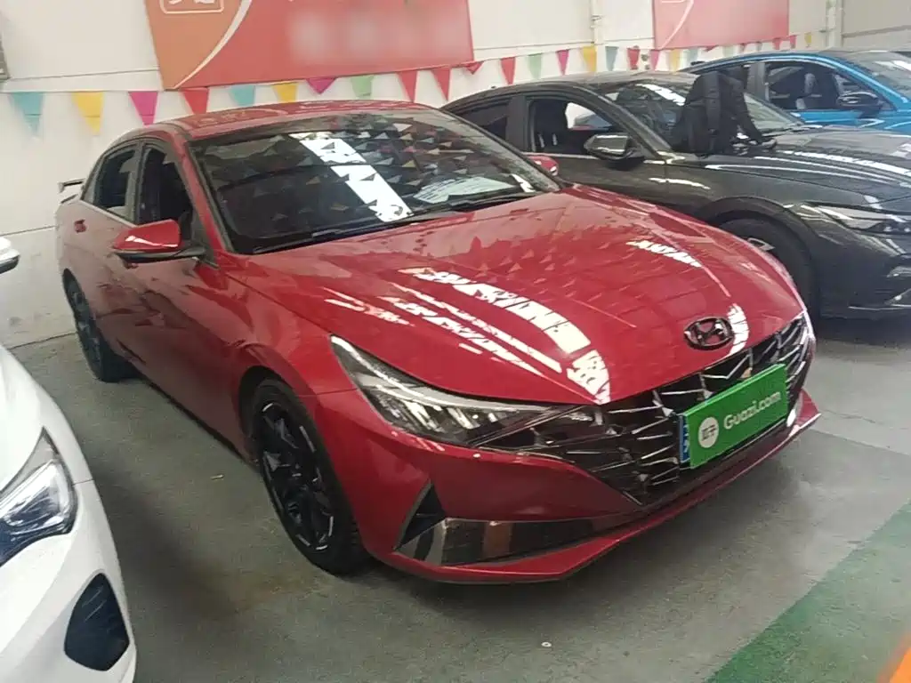 Hyundai Elantra — миниатюра 4