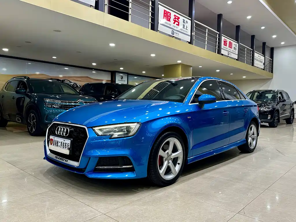 Купить Audi A3
