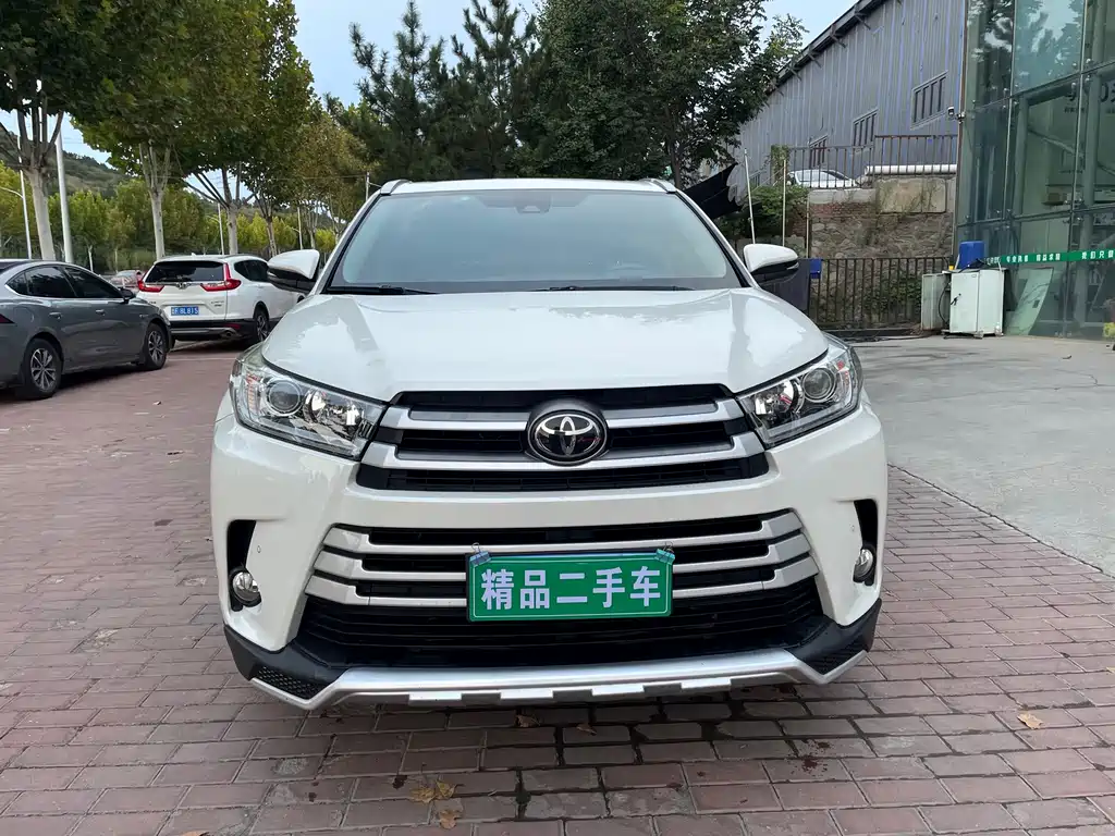 Toyota Highlander — миниатюра 2