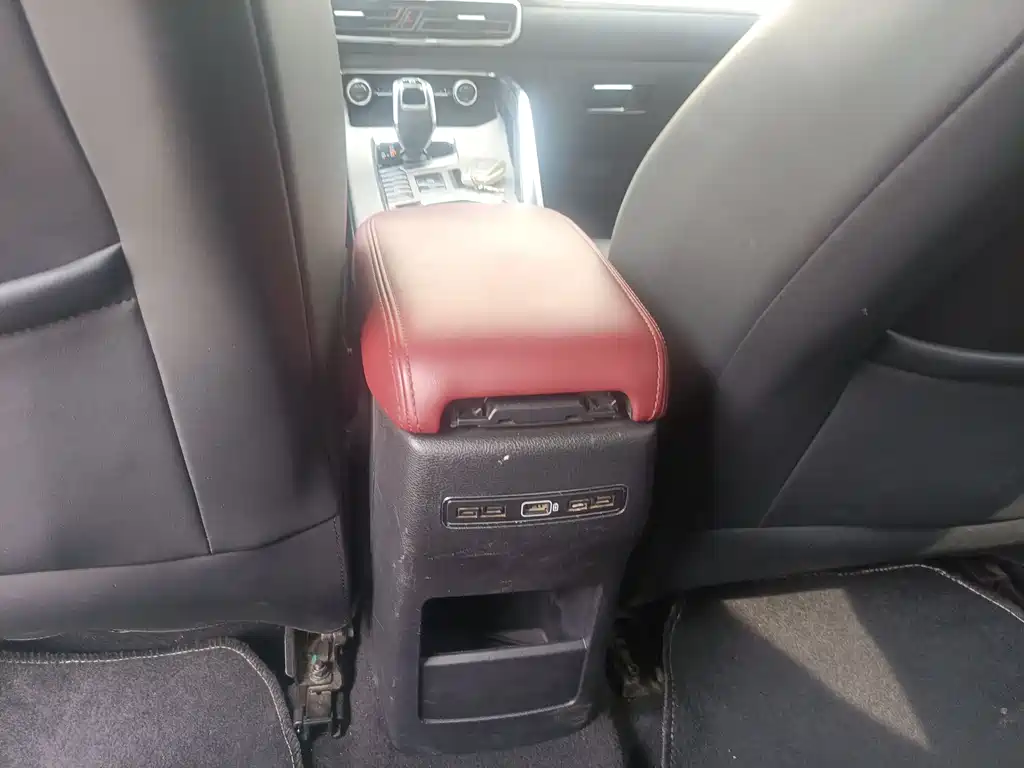 GEELY AUTOMOBILE BINYUE